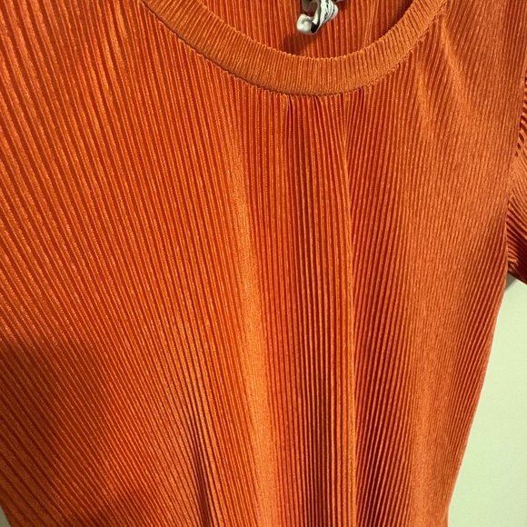 & Other Stories Vibrant Orange Ribbed Tee - Picture 2 of 4